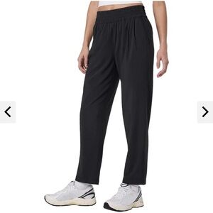 Vuori Women’s Villa Ankle Pant